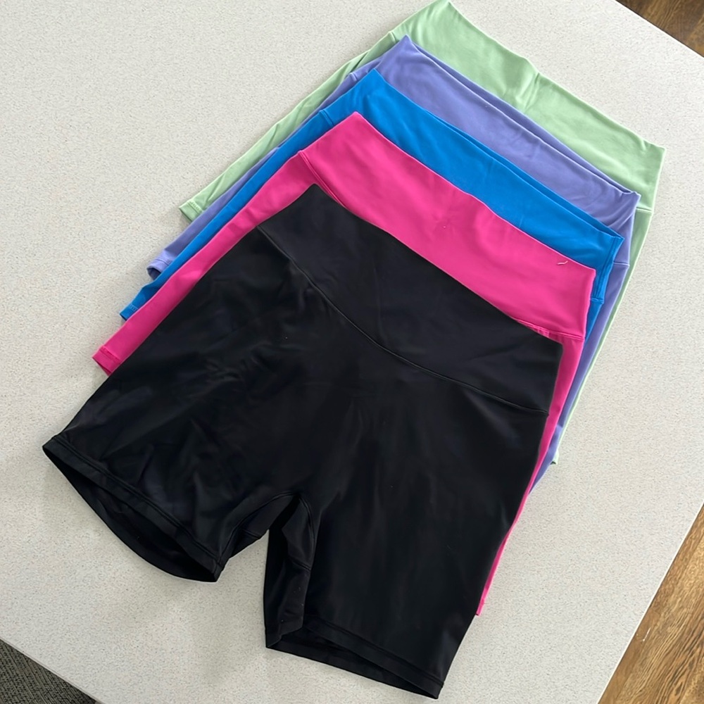 💜 5-PACK! Sunzel High-waisted Shorts | Sz Large
Five for $40!  Super soft comfy